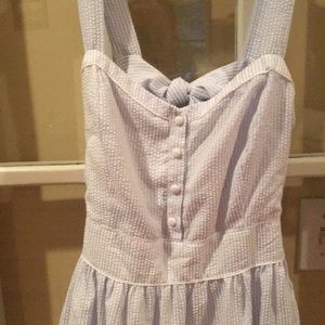 Crisscross light blue tie Francesca’s dress